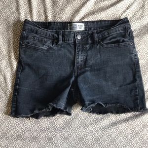 black jean shorts
